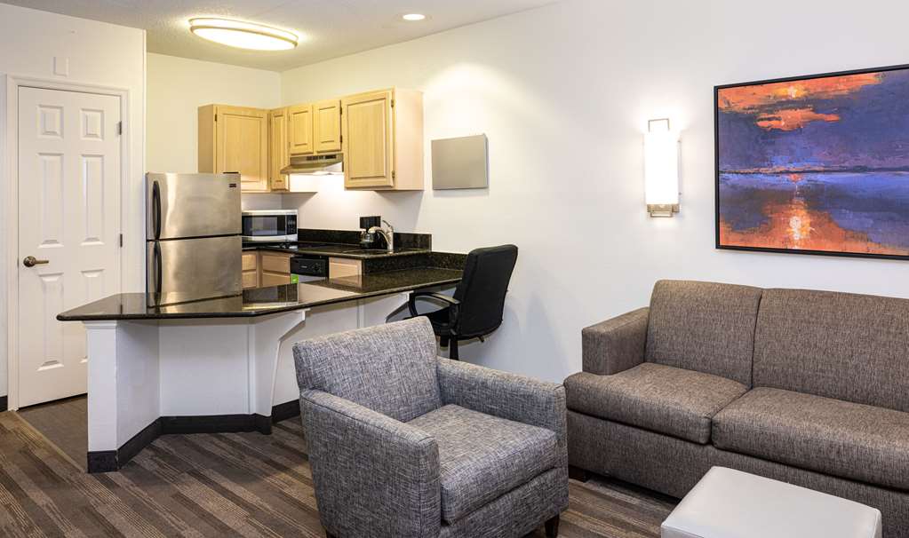 Hyatt House Herndon Reston - photo 49