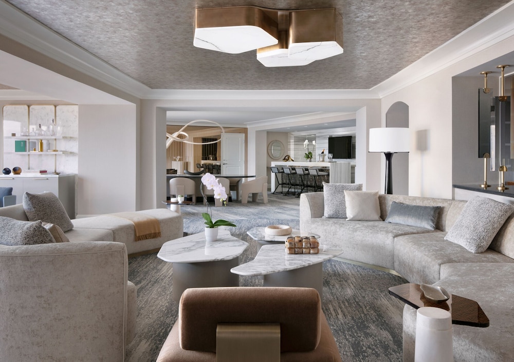 Four Seasons Hotel Las Vegas - photo 8