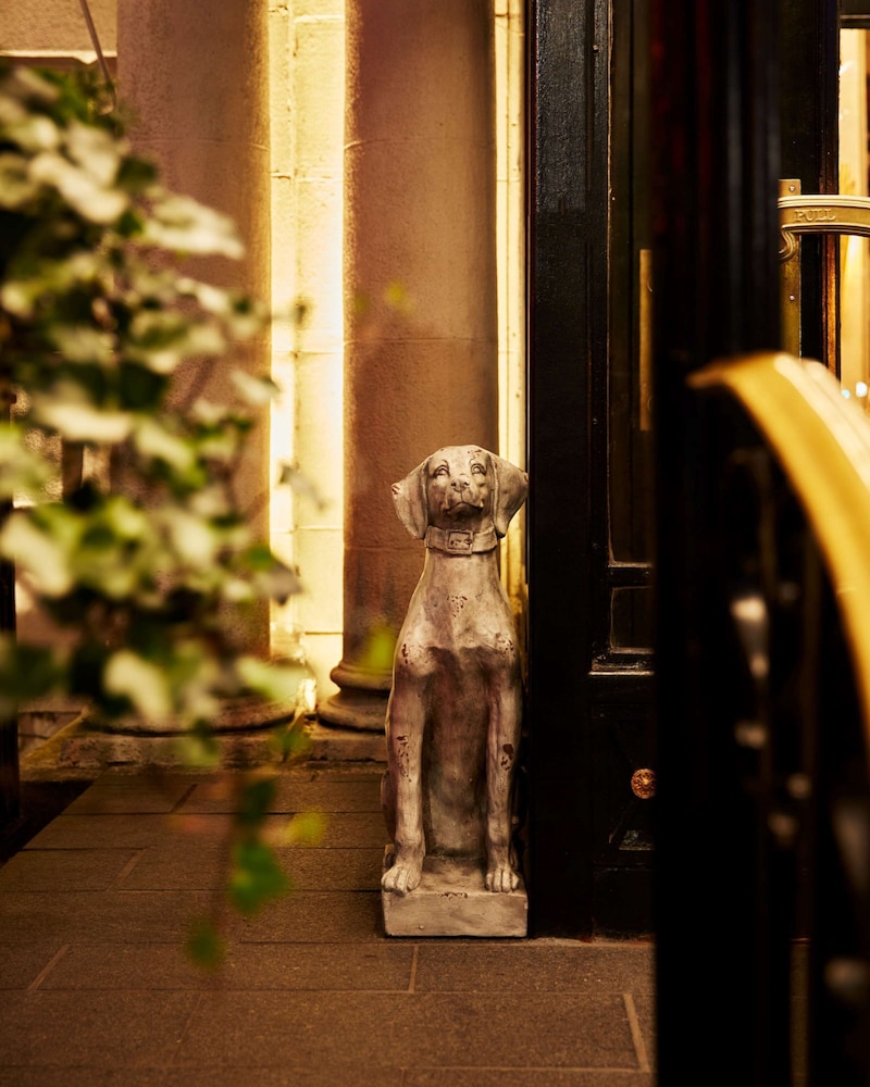 The Eliot Hotel - photo 6