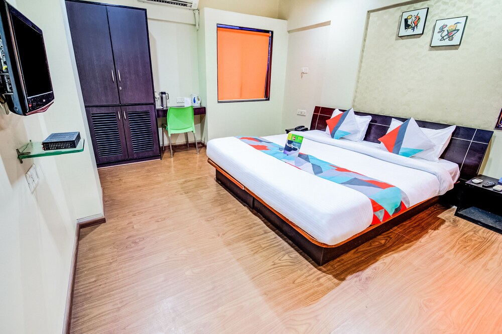 FabHotel Silver Crest — 4-Star Luxury Hotel in Pune, India
