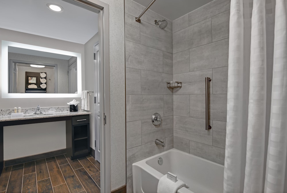 Homewood Suites by Hilton Louisville Airport - photo 8