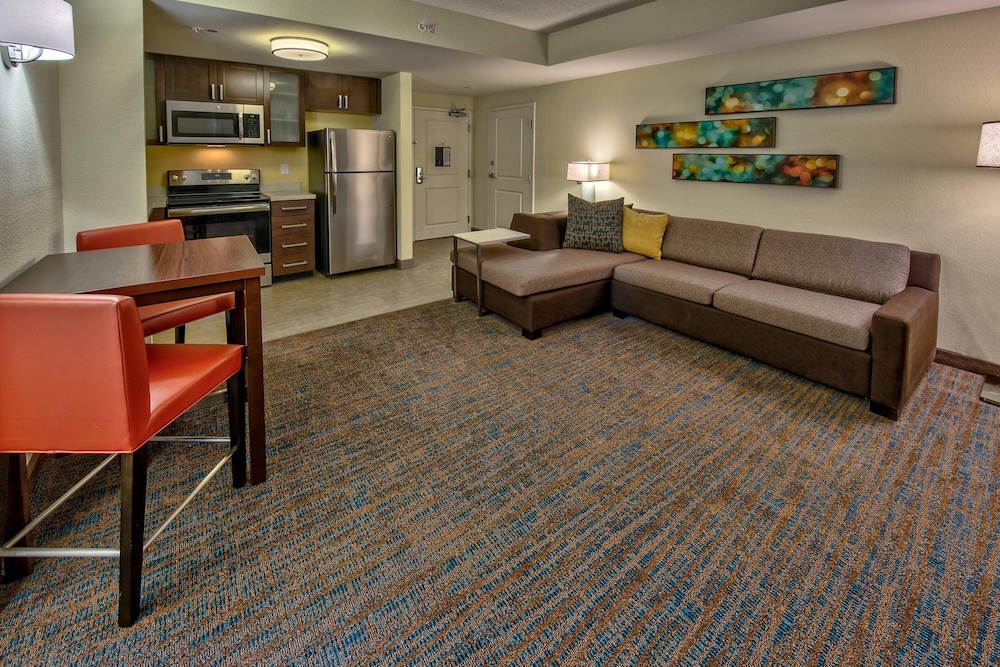 Residence Inn Fort Lauderdale Pompano Beach Central - photo 10