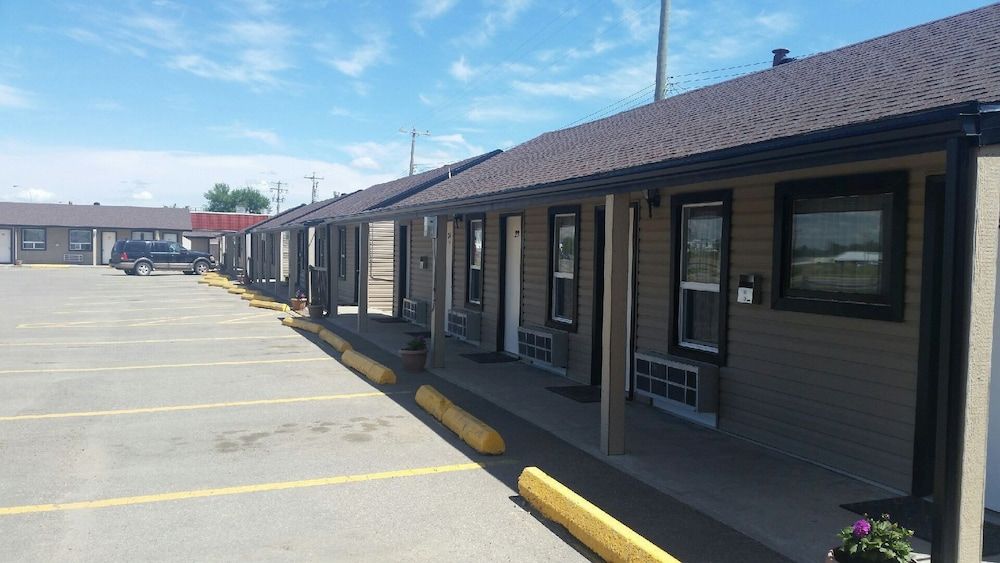 Taber Motel - carbon neutral hotel in Taber