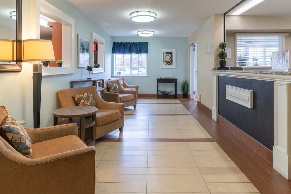 Candlewood Suites Herndon by IHG - photo 38
