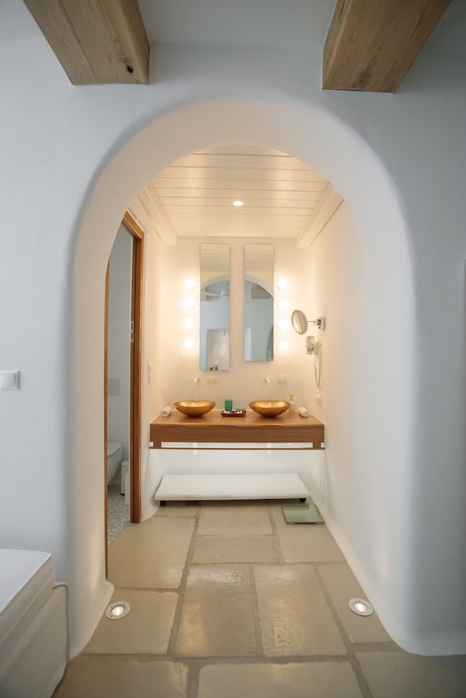 Euphoria Downtown - last minute hotel in Naxos