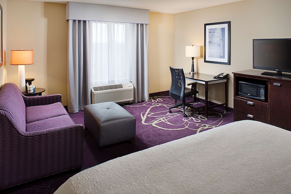 Hampton Inn & Suites Lansing West - photo 6