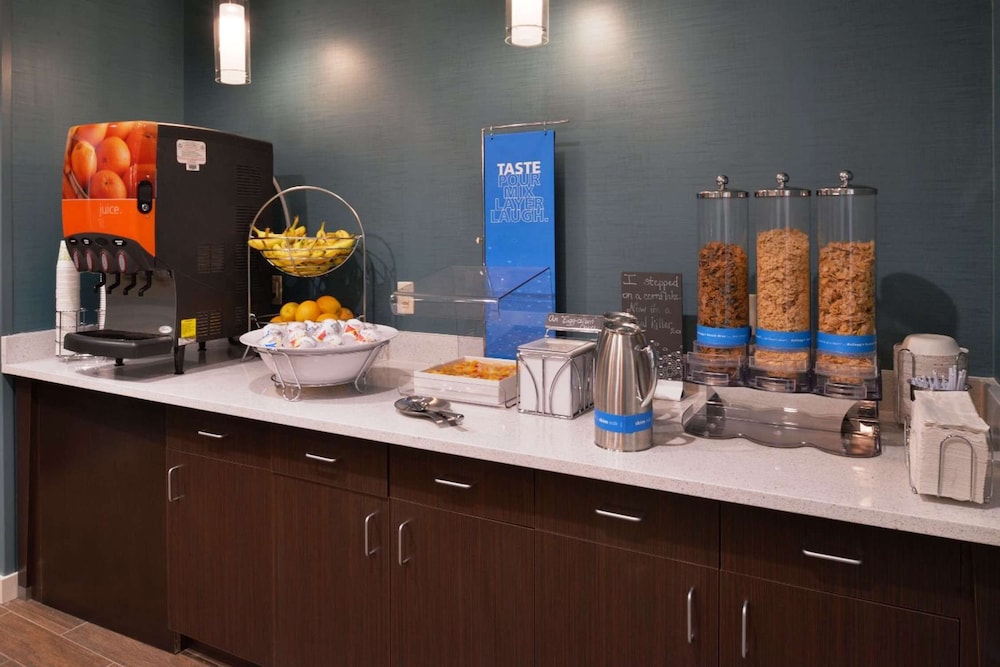 Hampton Inn Leavenworth - photo 21