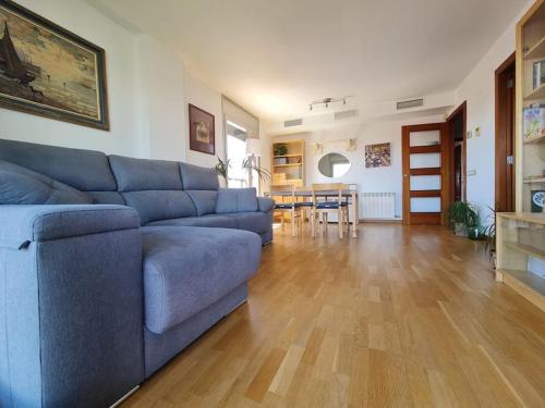 Pis Molt Centric Amb Vistes in Terrassa, Spain