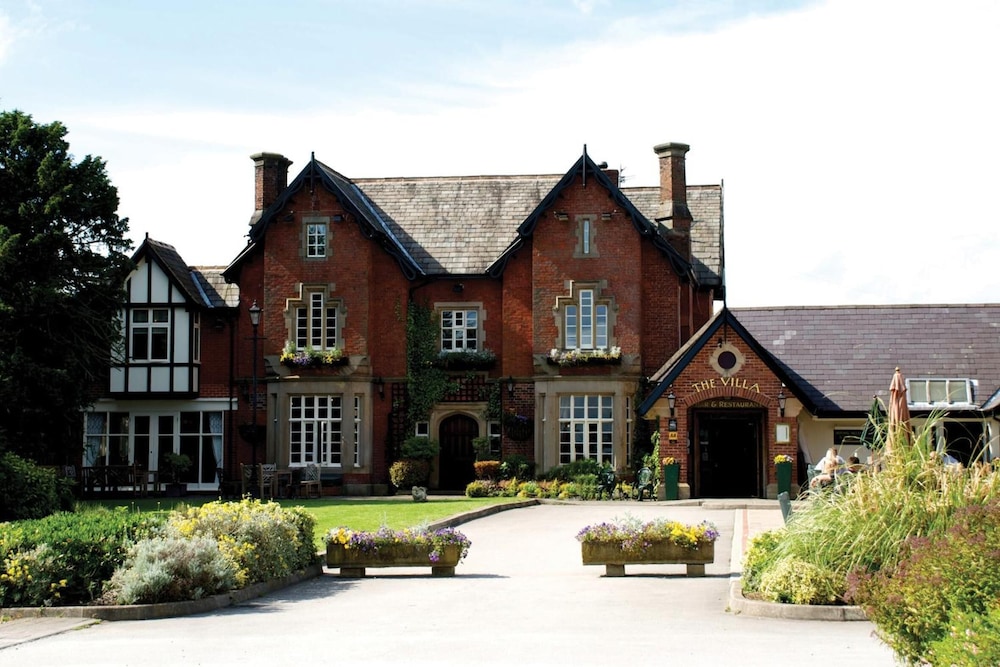 The Villa Wrea Green — 4-Star Luxury Hotel in Preston, United Kingdom