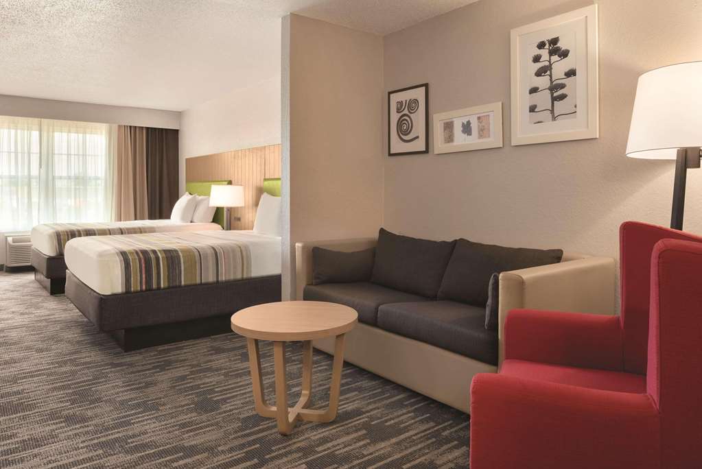 Country Inn & Suites by Radisson Pella IA - photo 13