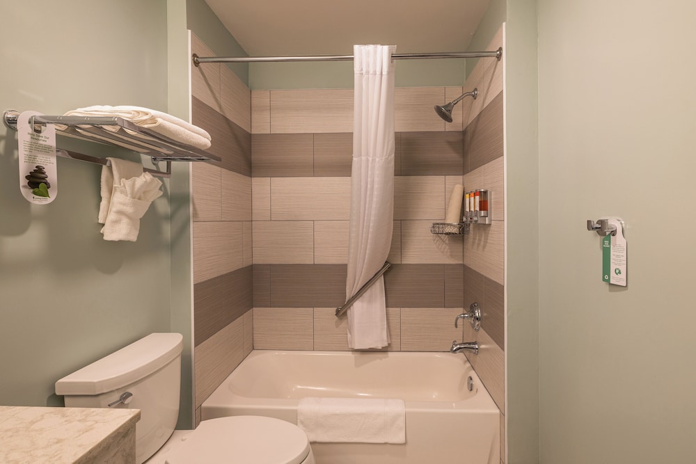Inn At Moss Landing Point - photo 67