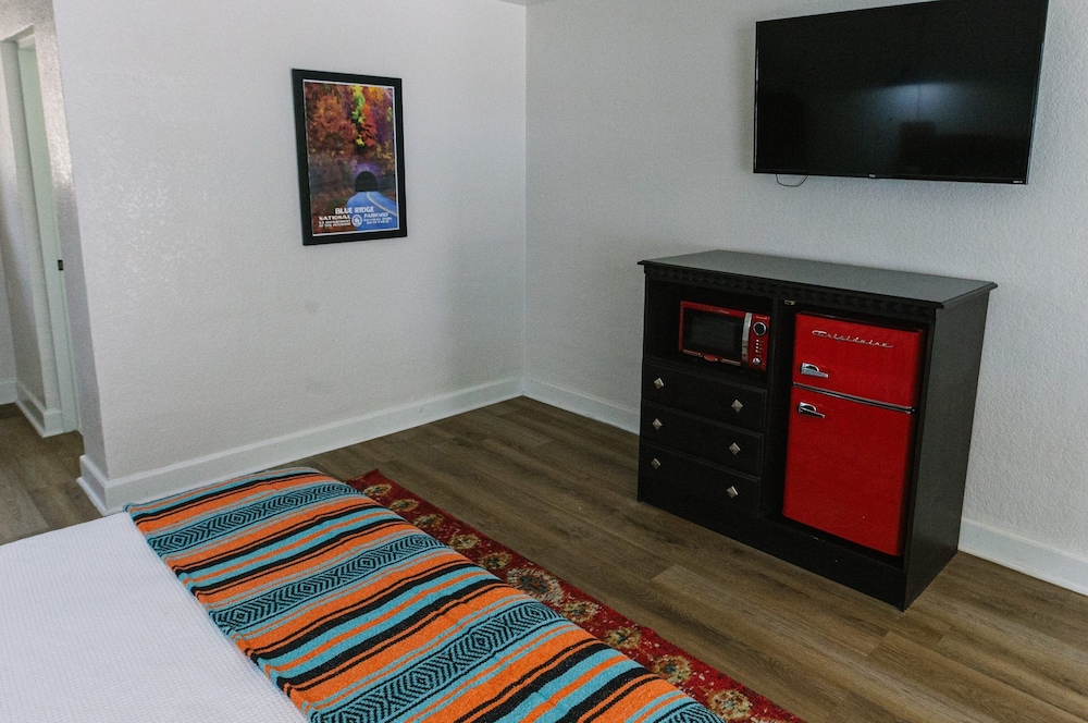 Route 19 Inn - photo 7