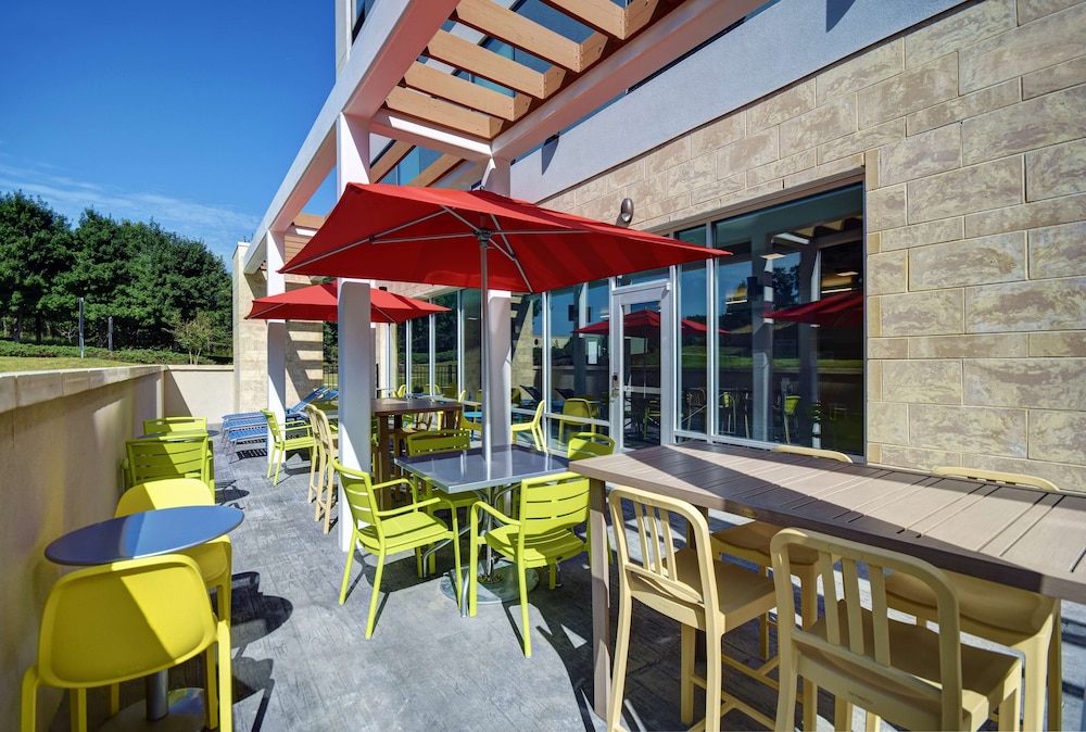 Home2 Suites by Hilton Raleigh North I 540 - photo 43