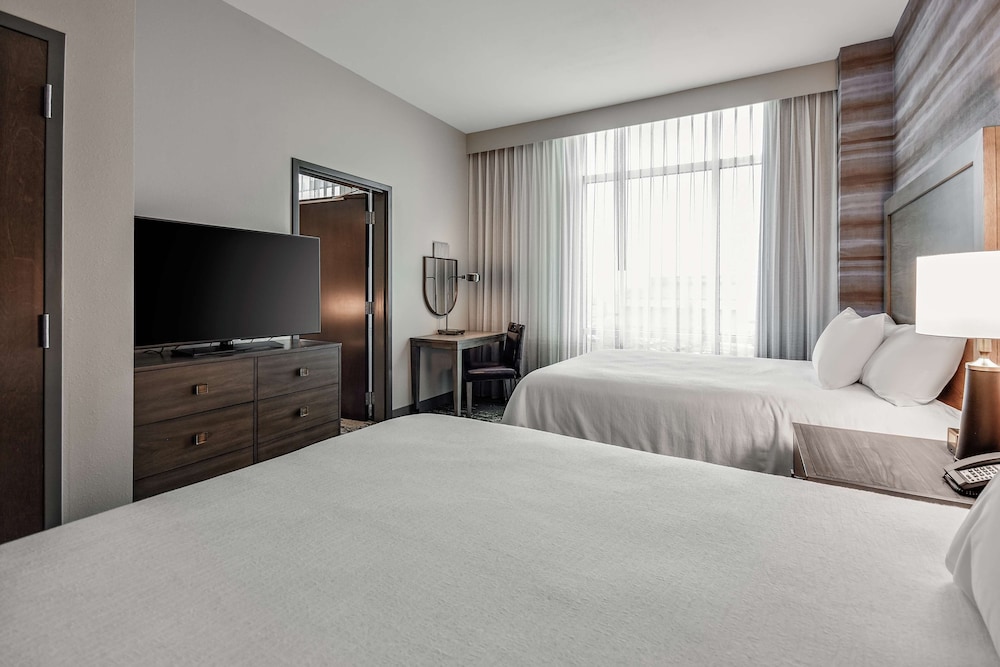Embassy Suites by Hilton Jonesboro Red Wolf Convention Center - photo 15