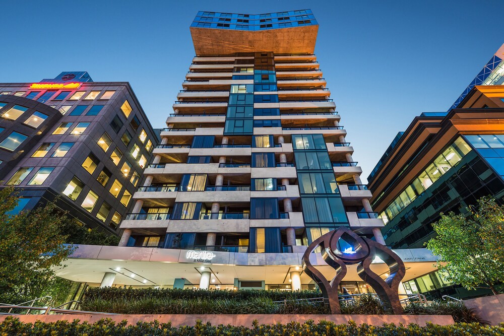 Naima Hotel — 4-Star Luxury Hotel in Melbourne, Australia
