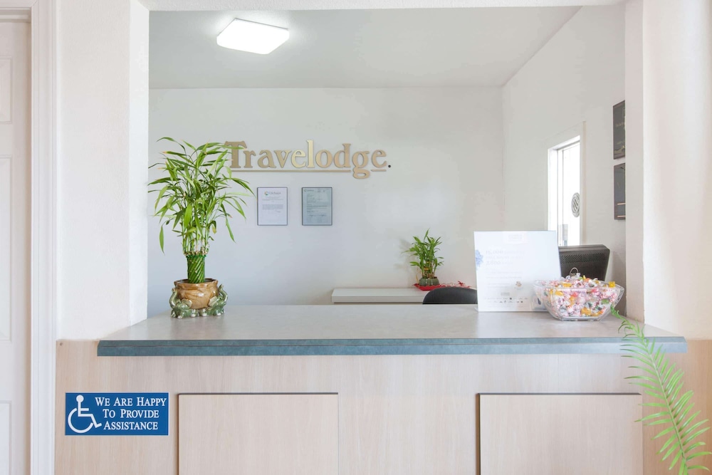 Travelodge by Wyndham Los Banos CA - photo 3