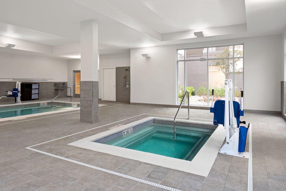SpringHill Suites by Marriott Kalamazoo Portage - photo 43