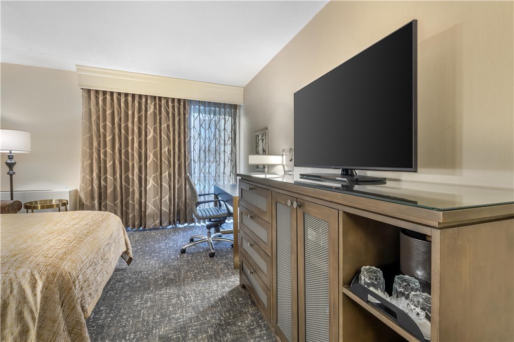 Best Western Plus The Normandy Inn & Suites - photo 42
