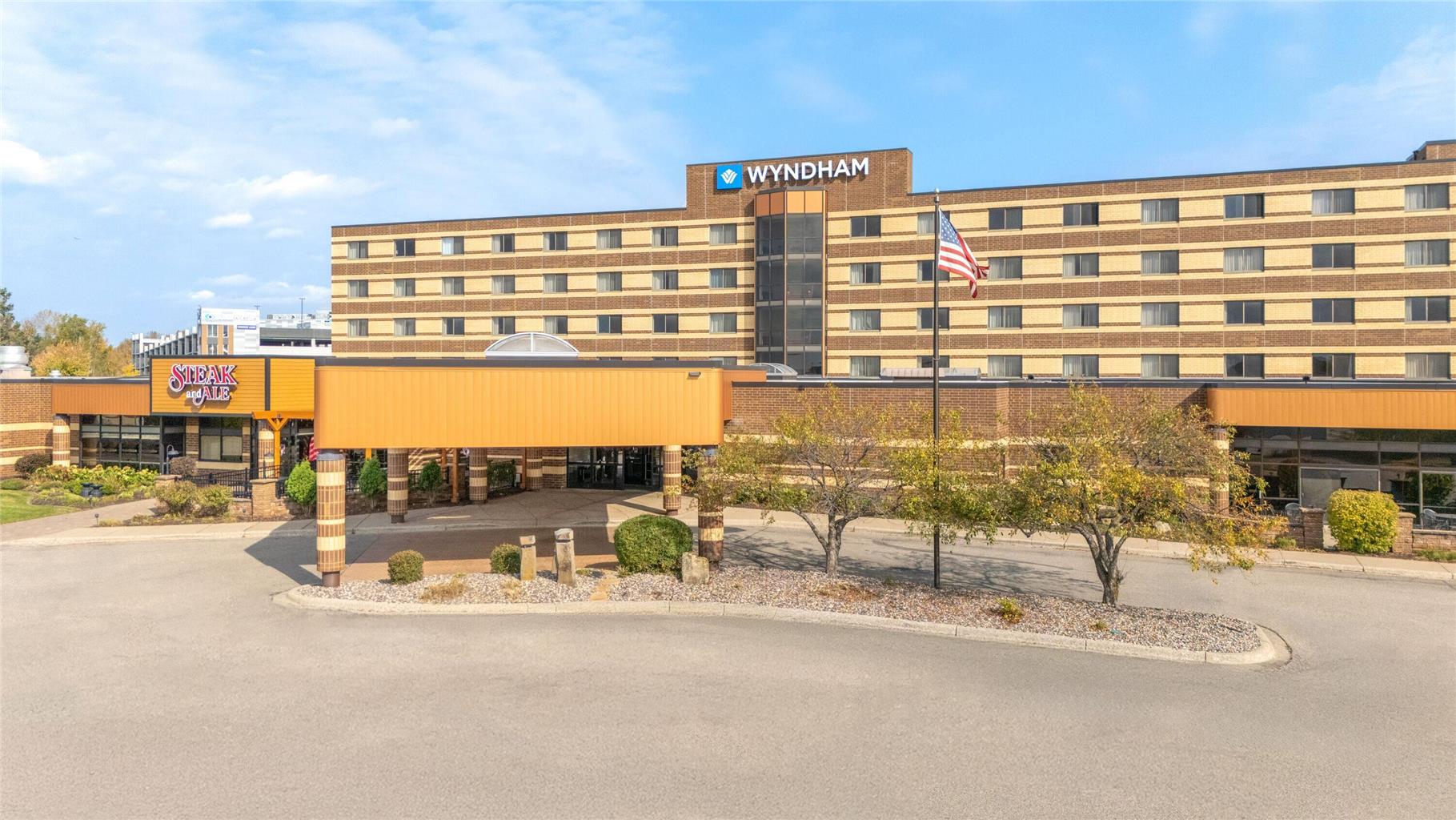 Wyndham Minneapolis South Burnsville - photo 3