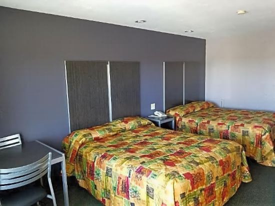 Executive Inn Pasadena - photo 23