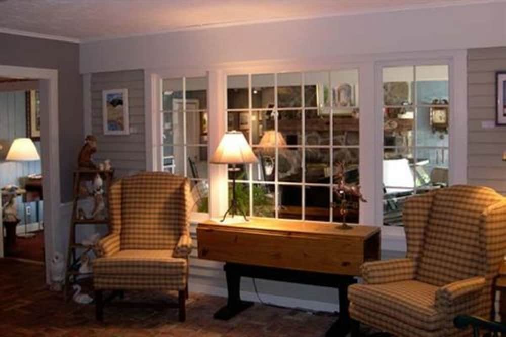 Deerhill Inn - photo 128
