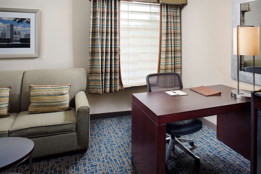 DoubleTree Hotel Baltimore BWI Airport - photo 14