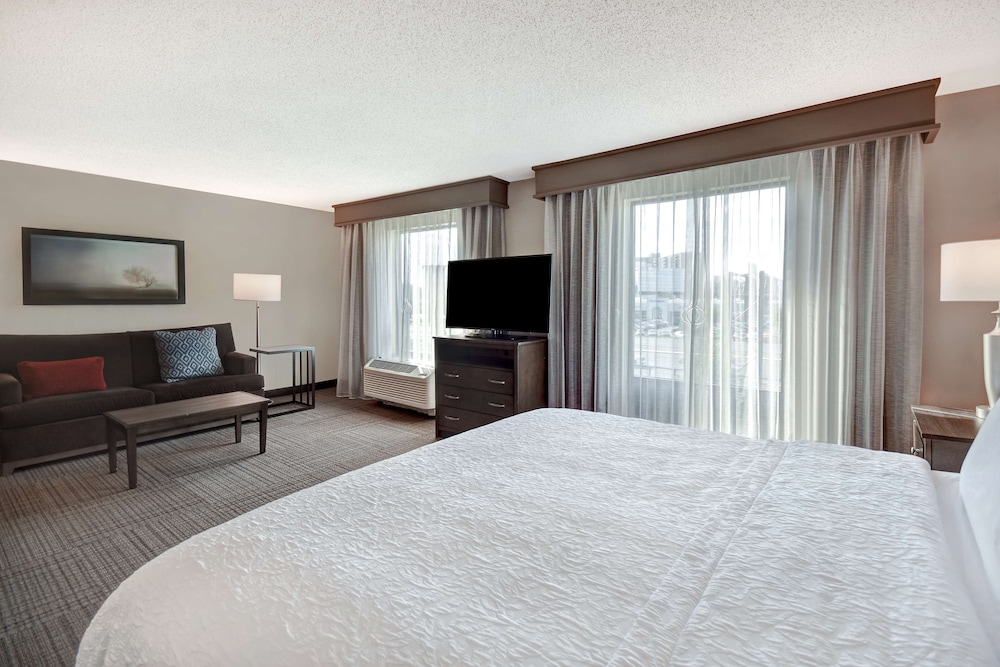 Hampton Inn & Suites Alexandria Old Town Area South - photo 27