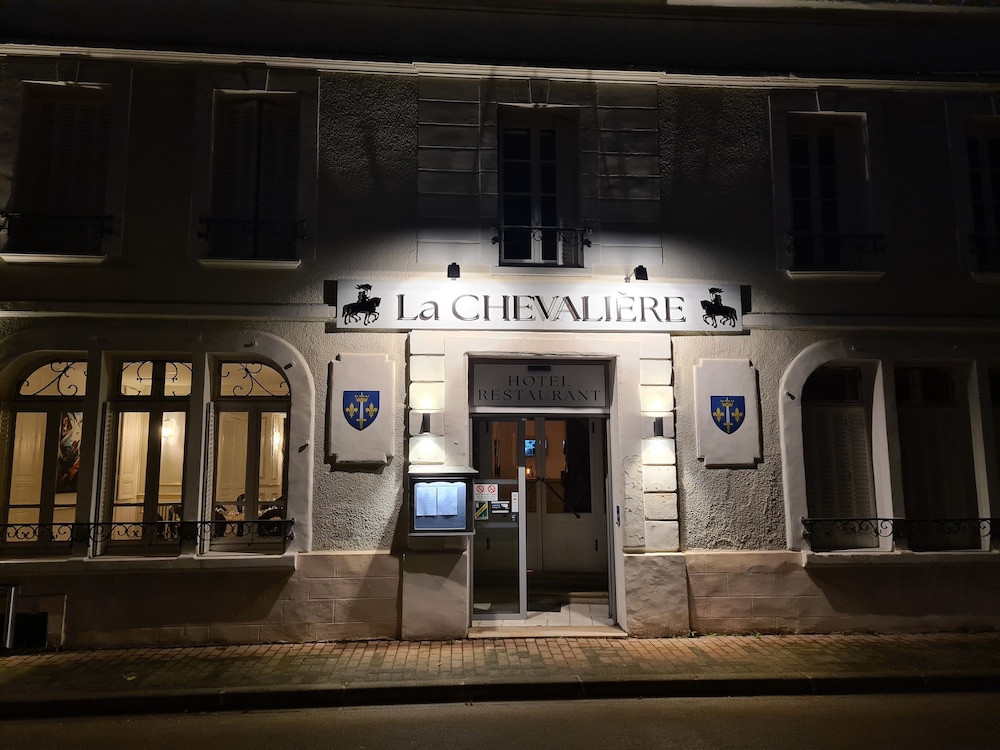 Hotel Restaurant La Chevaliere in Saint-Florentin, France