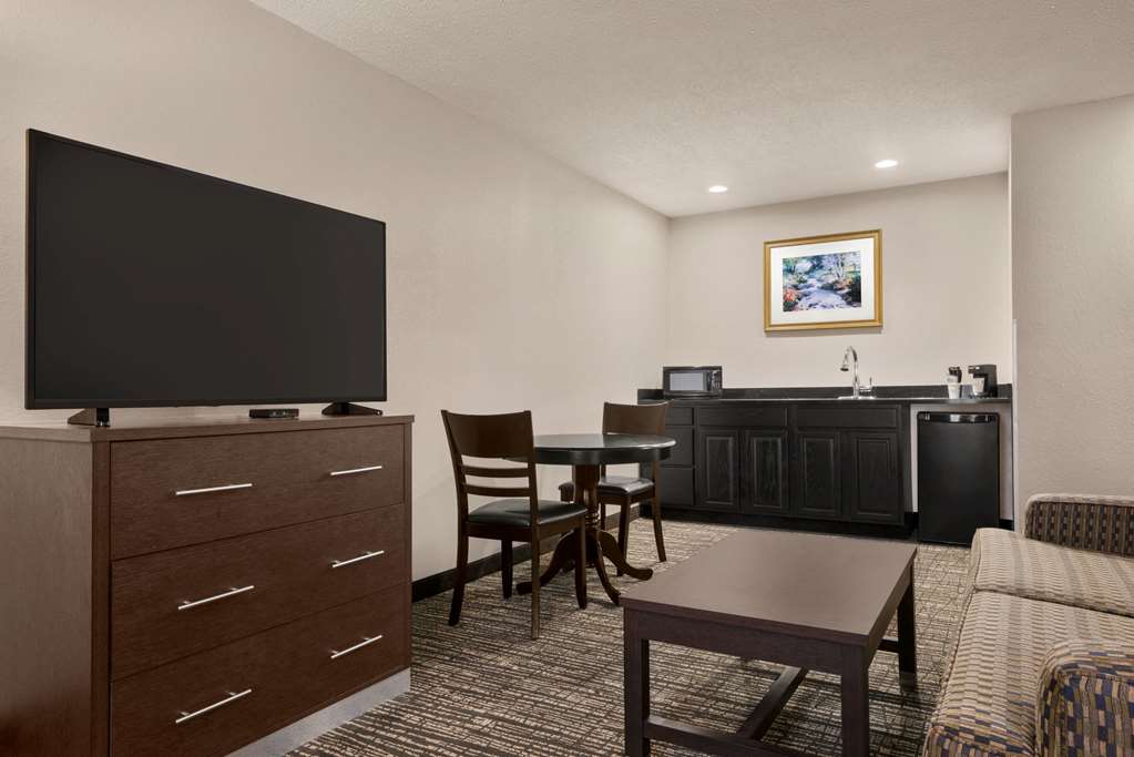 Baymont by Wyndham Washington - photo 21
