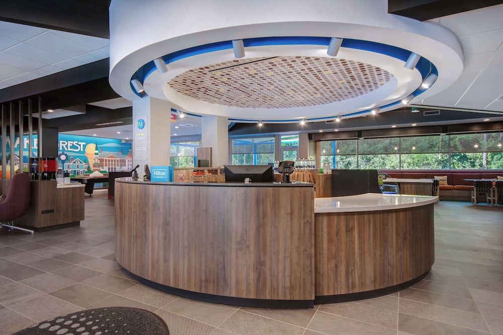 Tru by Hilton Wake Forest Raleigh North - photo 8