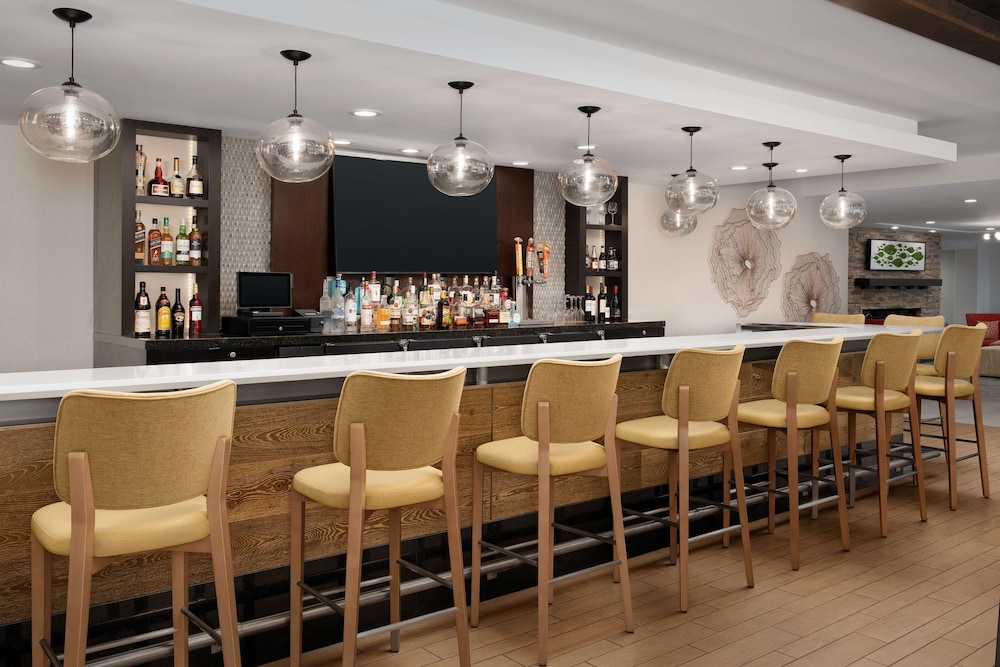Hilton Garden Inn Marina Del Rey - photo 39
