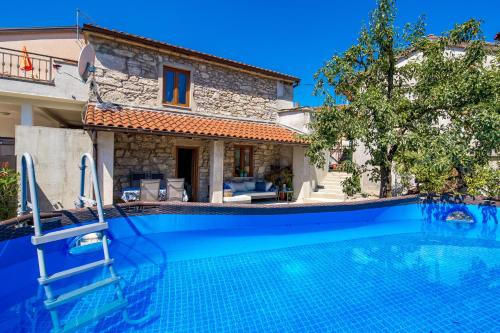Rural holiday home Stankolina Opatija — 4-Star Luxury Hotel in Matulji, Croatia