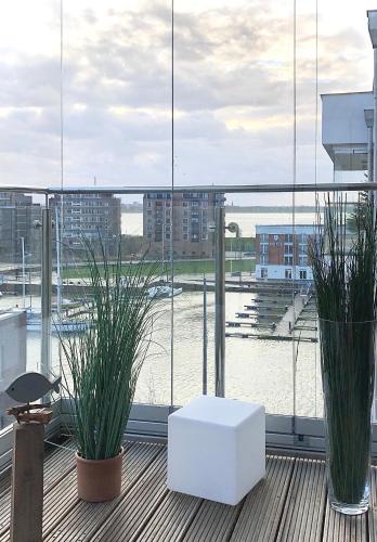 Port Marina Schlagseite — 4-Star Luxury Hotel in Bremerhaven, Germany