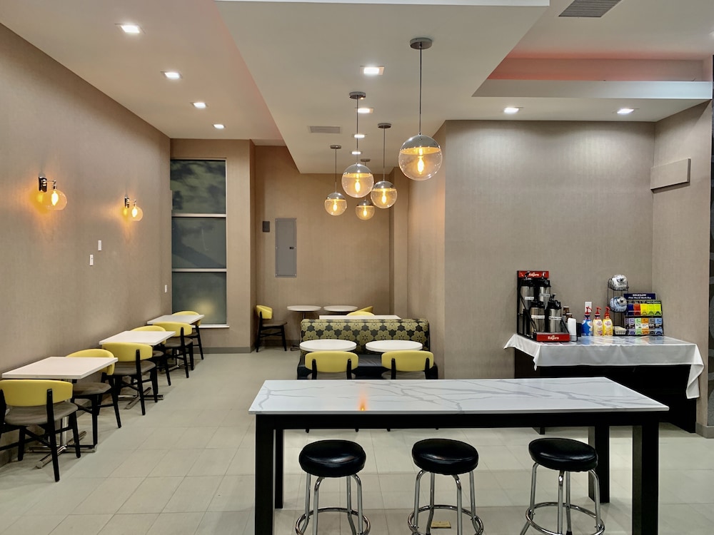 Pacific Motor Inn - photo 23