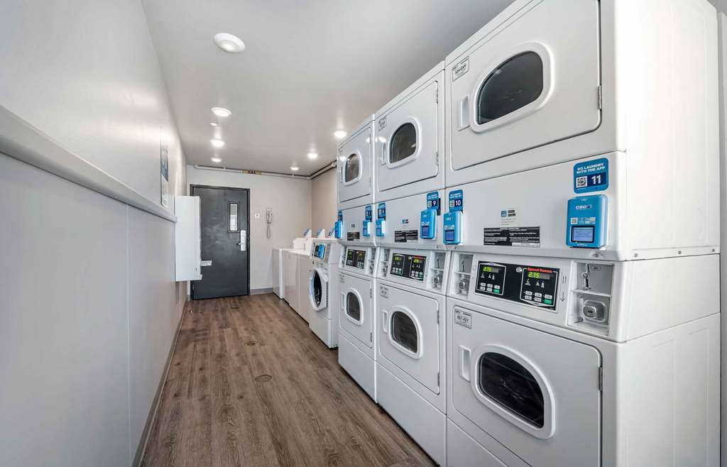Extended Stay America Select Suites Orlando Sanford Airport - photo 24