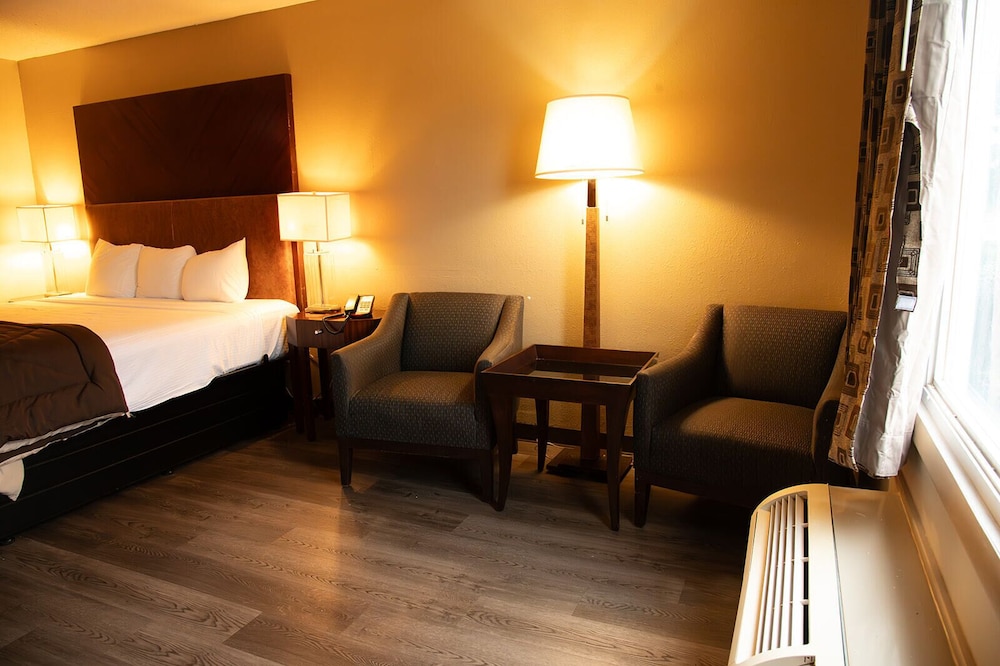 Country Garden & Suites - photo 19
