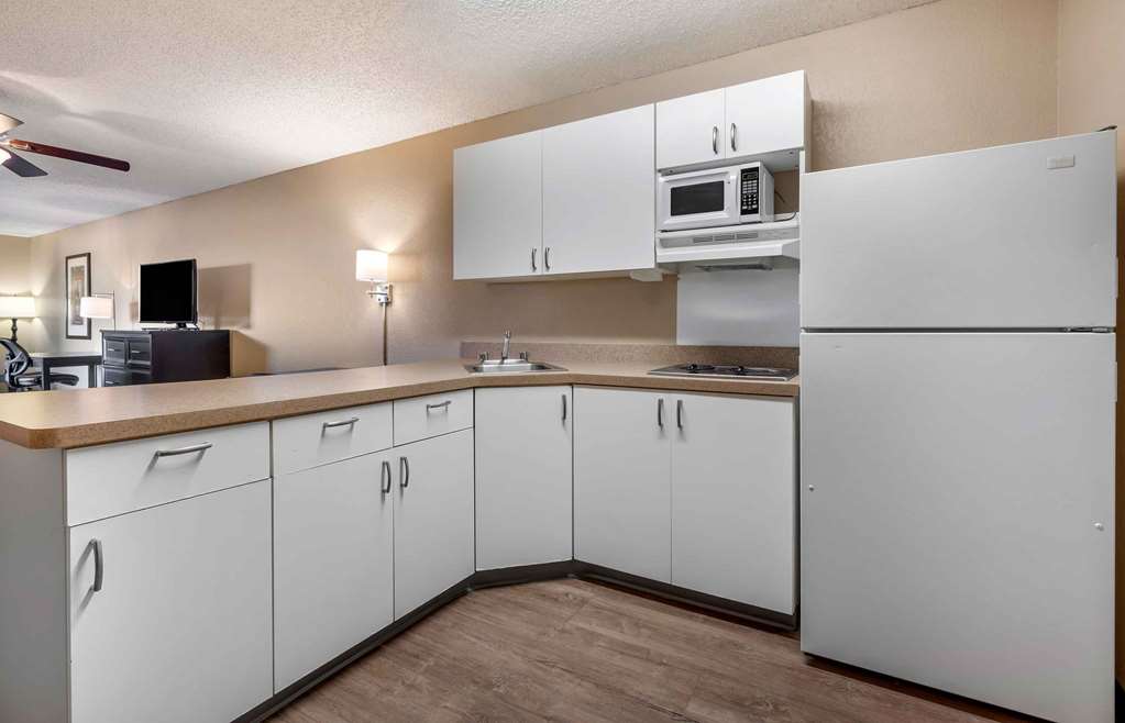 Extended Stay America Suites Sacramento Roseville - photo 33