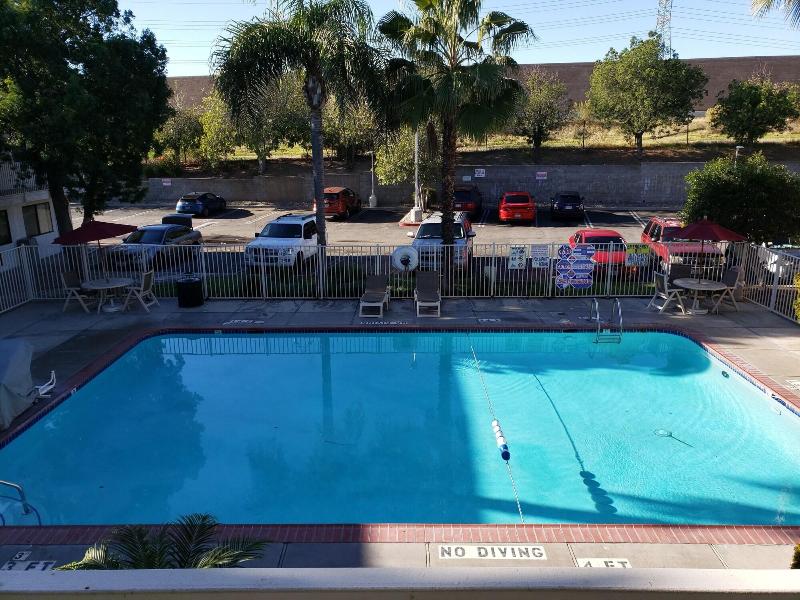 Vagabond Inn Sylmar - photo 18