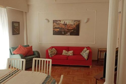 Attiki metro vintagy 2 bedroom — 4-Star Luxury Hotel in Athens, Greece