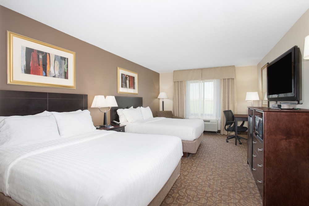 Holiday Inn Express Hotel & Suites Concordia by IHG - photo 6