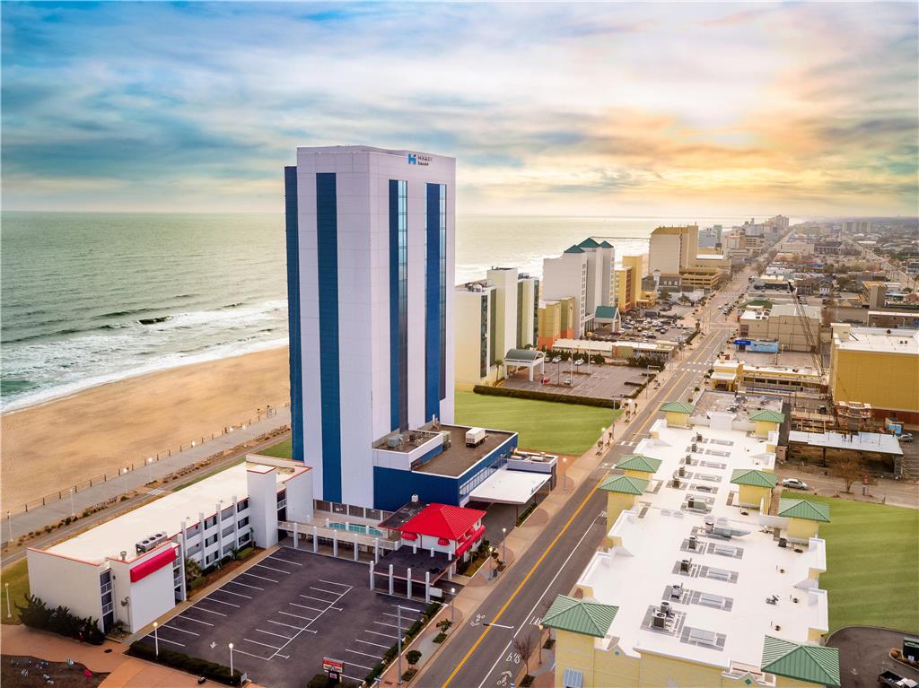 Hyatt House Virginia Beach Oceanfront - photo 2