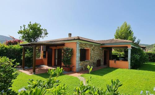 Villa Chiara — 4-Star Luxury Hotel in San Teodoro, Italy