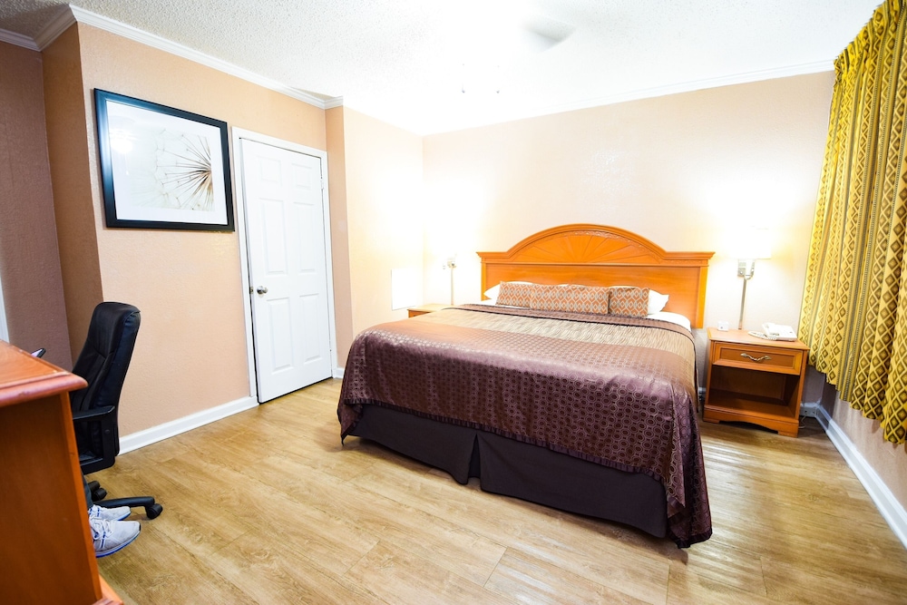 Economy Inn Beebe - photo 8