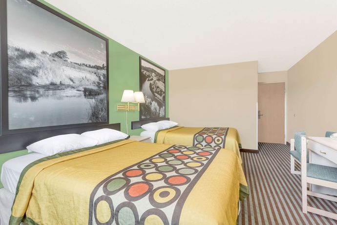 Super 8 by Wyndham Lexington - photo 5