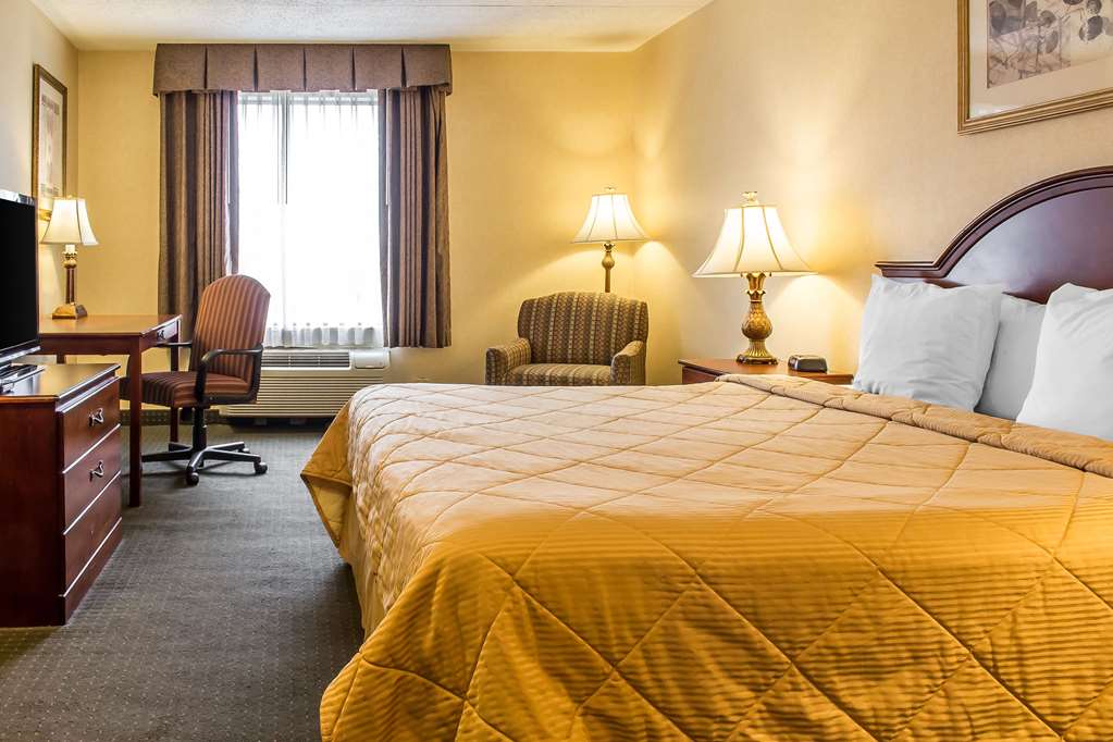 Quality Inn Hackettstown Long Valley - photo 9