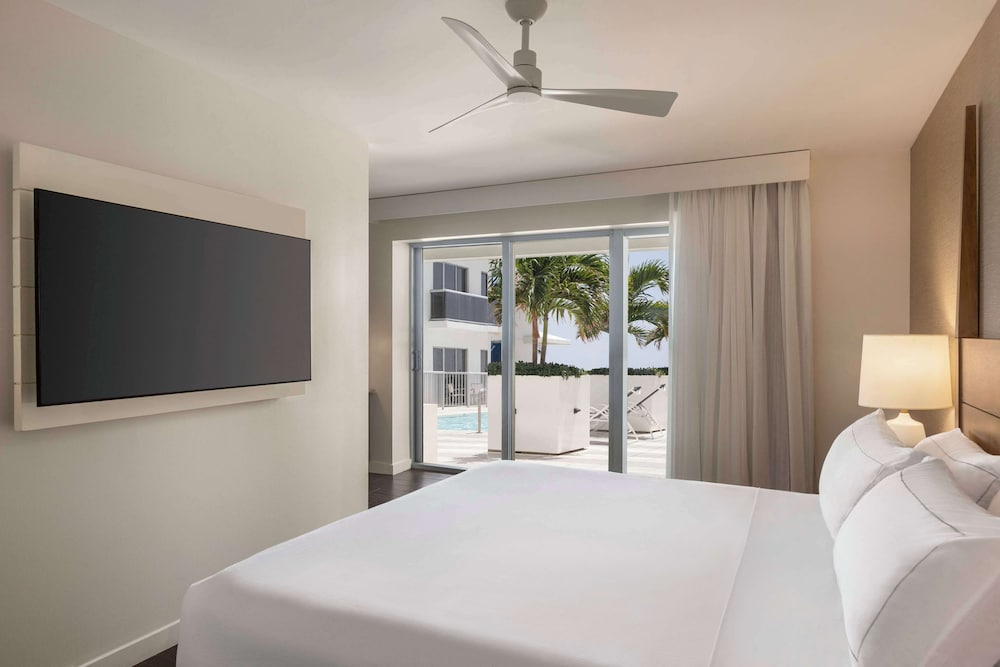 Hilton Cabana Miami Beach Resort - photo 25