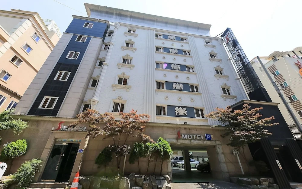 Cheonan Skyvill in Cheonan, South Korea