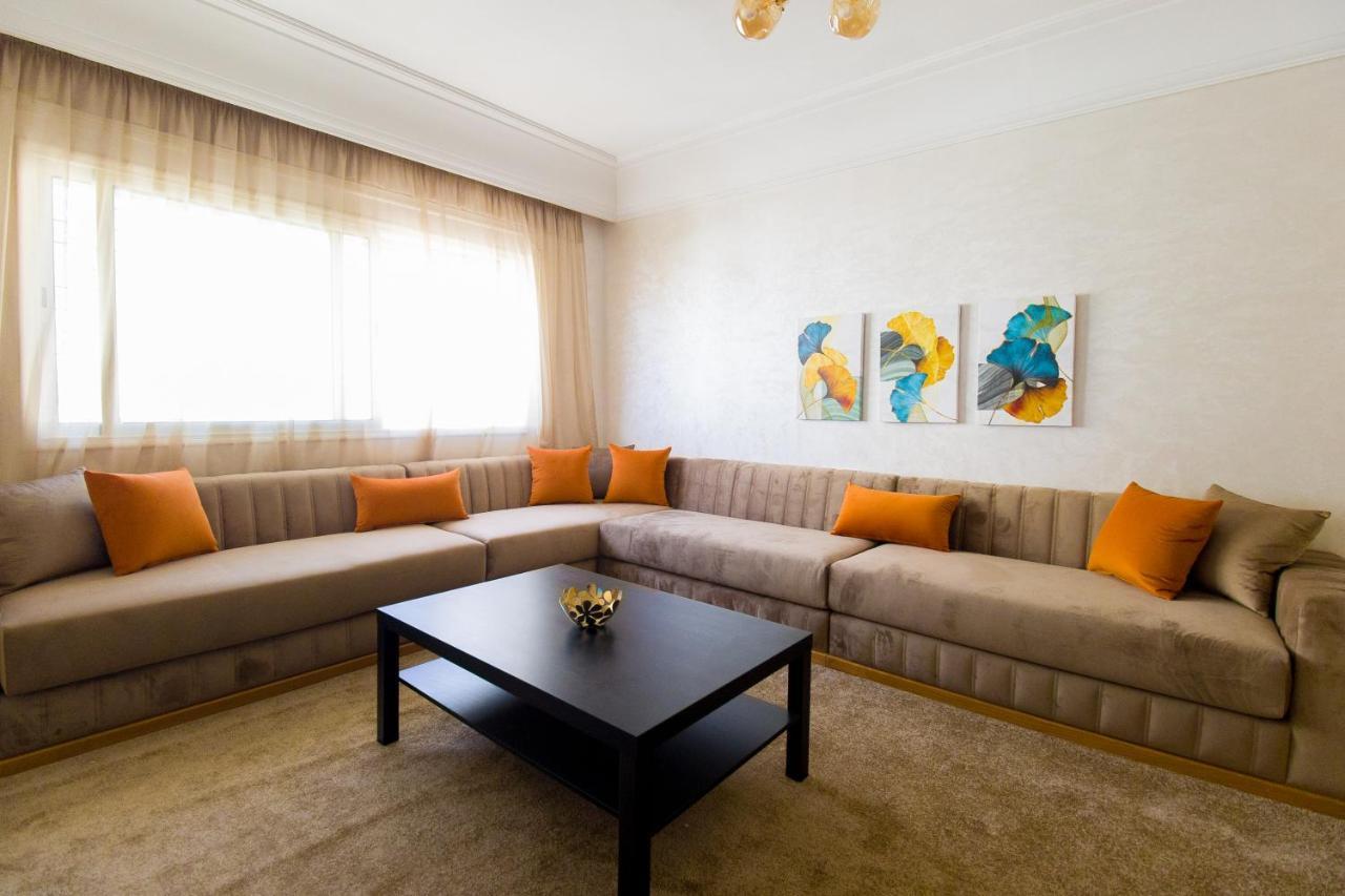 Spacious 3BR Parking Central 4 min Stadium — 4-Star Luxury Hotel in Tangier, Morocco