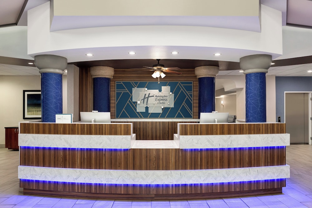 Holiday Inn Express and Suites Bakersfield Central by IHG - photo 47