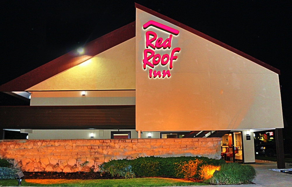 Red Roof Inn Michigan City - photo 18